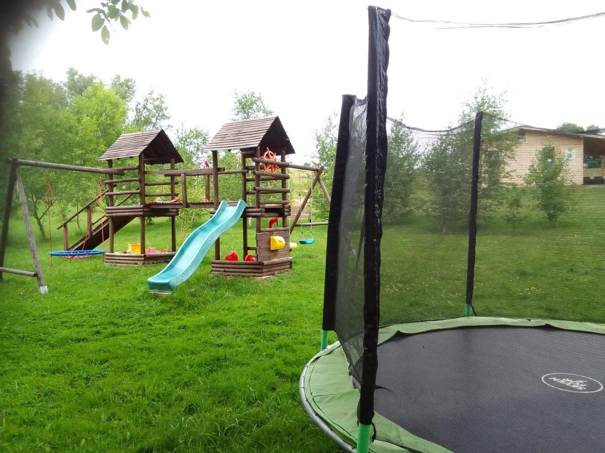 Górski Zakątek: Rodzinne Agroturystyczne Schronisko z Basenem Mirsk Exterior photo